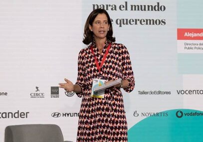 Alejandra Kindelán, directora del Servicio de Estudios, Public Policy y Relaciones Institucionales de Banco Santander: 'Podemos y debemos ser optimistas'