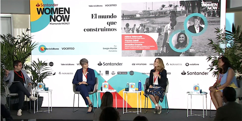 Coloquio 'El mundo que construimos', con Hélène Valenzuela, Remedios Orrantia y Theresa Zabell