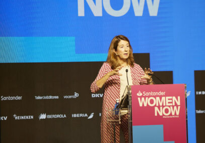 Cristina Álvarez, responsable de T&O para España y Europa de Banco Santander en Santander WomenNOW: “Tenemos que aprender a base de golpes, como he hecho yo”