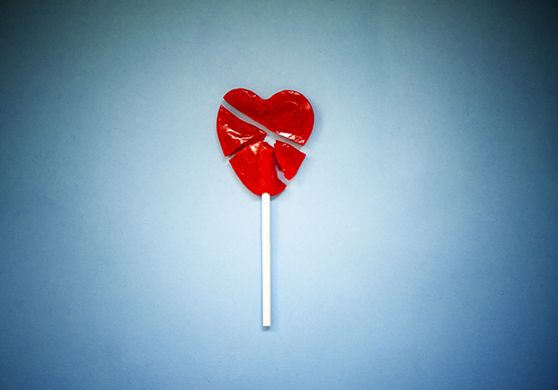 La conexión tóxica entre la seducción y la bolsa: de los criptonovios de Tinder al inversor timador más famoso del Upper East Side